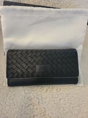 NWOT Mancini Black Basketweave Leather RFID Wallet
